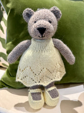 Load image into Gallery viewer, Knitted Creatures