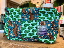 Load image into Gallery viewer, Trashy Bags Wash Bag