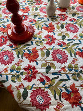 Load image into Gallery viewer, Hummingbird Tablecloth