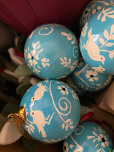 Load image into Gallery viewer, Paper Mache Baubles