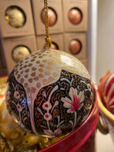 Load image into Gallery viewer, Paper Mache Baubles