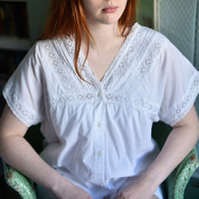 Load image into Gallery viewer, Lace Detail Short White Pyjamas