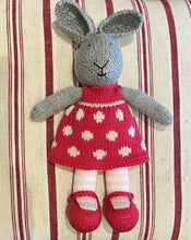 Load image into Gallery viewer, Knitted Creatures