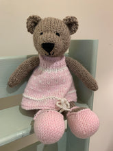 Load image into Gallery viewer, Knitted Creatures