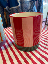 Load image into Gallery viewer, Striped Pot
