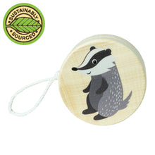 Load image into Gallery viewer, Wooden Wildlife Yoyo
