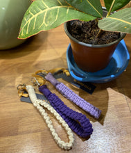 Load image into Gallery viewer, Macrame Wristlet Key Ring
