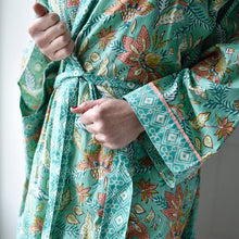 Load image into Gallery viewer, Cotton kimono - Turquoise Floral
