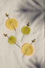 Load image into Gallery viewer, Set of flamingo cocktail picks
