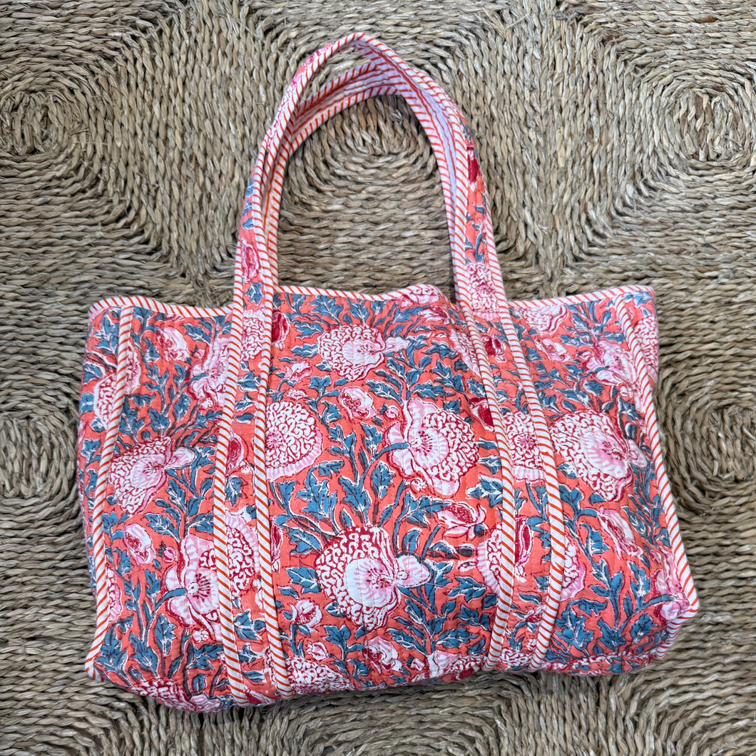 Quilted Long-handled Tote - Pinks