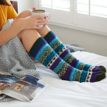 Load image into Gallery viewer, Hand-knitted Fairisle Socks
