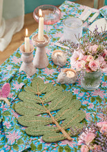 Load image into Gallery viewer, Jute Leaf Placemat
