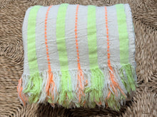 Load image into Gallery viewer, Hariku Turkish Beach Towel
