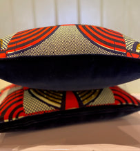 Load image into Gallery viewer, African Batik Cushion - Square
