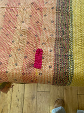 Load image into Gallery viewer, Vintage Kantha - Leo
