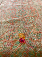 Load image into Gallery viewer, Vintage Kantha - Leo
