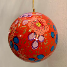 Load image into Gallery viewer, Paper Mache Baubles
