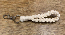 Load image into Gallery viewer, Macrame Wristlet Key Ring
